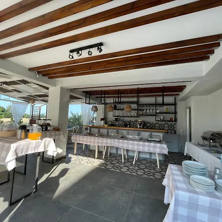 Calda Kalyves Polygyrou