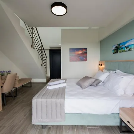 Calda فندق مبيت وإفطار Kalyves Polygyrou